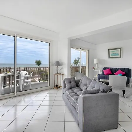 Apartment Front De Mer, Bel Appartement Pour 4 Avec Terrasse *
