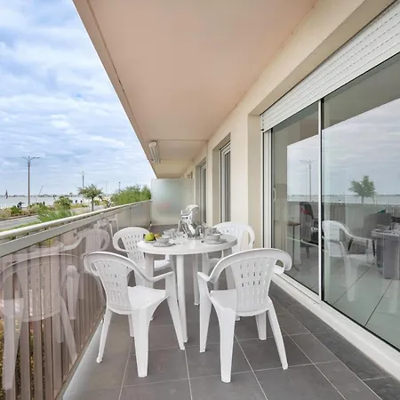 Apartment Front De Mer, Bel Appartement Pour 4 Avec Terrasse